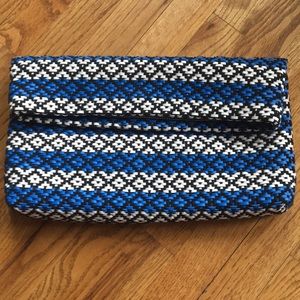 woven vince camuto clutch - 15 W x 9H